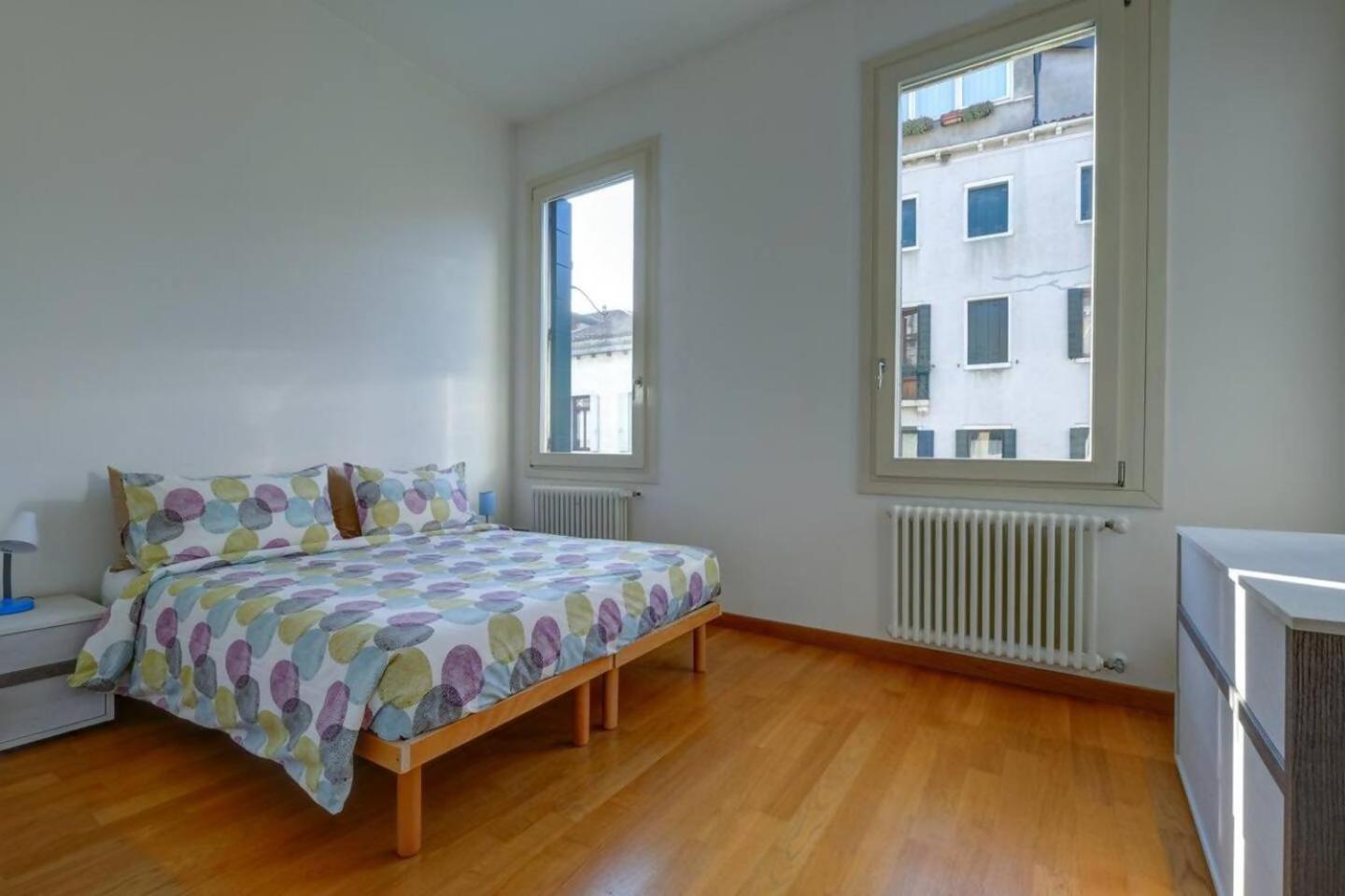 Ferienwohnung Rio Ca Foscari A San Pantalon Venedig Exterior foto
